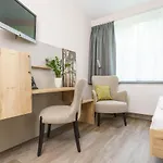 Hotel Forsthaus Gruena Betreibergesellschaft Mbh 4*