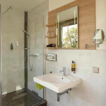 Forsthaus Gruena Betreibergesellschaft Mbh 호텔