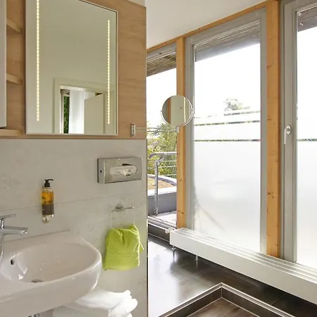 호텔 Forsthaus Gruena Betreibergesellschaft Mbh 켐니츠