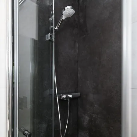 호텔 Forsthaus Gruena Betreibergesellschaft Mbh