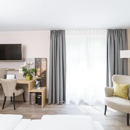 Forsthaus Gruena Betreibergesellschaft Mbh Chemnitz