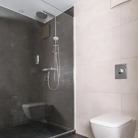 Forsthaus Gruena Betreibergesellschaft Mbh 켐니츠