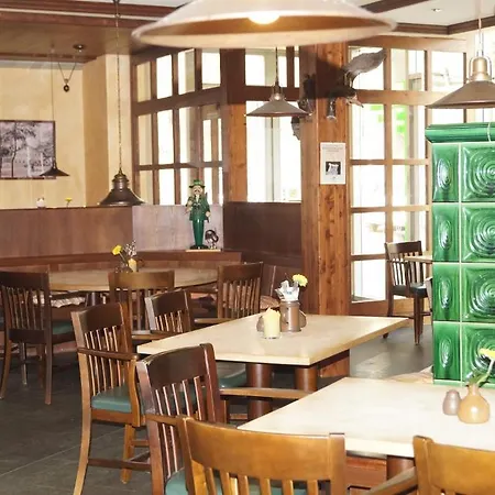 Forsthaus Gruena Betreibergesellschaft Mbh 호텔