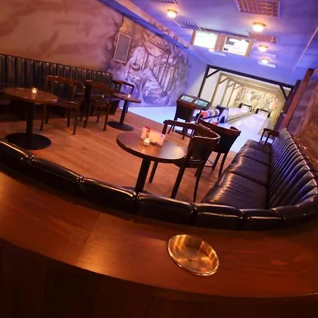 Forsthaus Gruena Betreiber Gmbh Hotel 4*