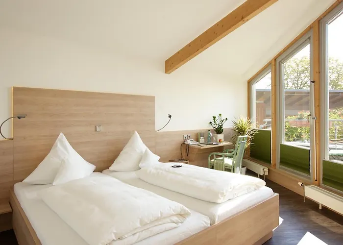 Forsthaus Gruena Betreibergesellschaft Mbh