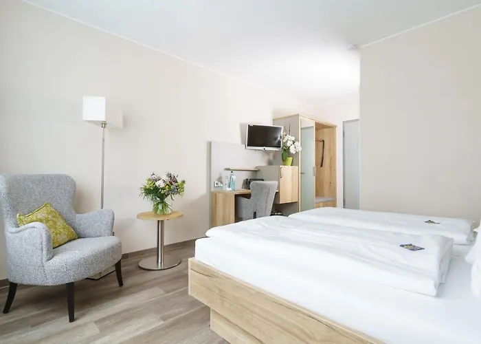 Forsthaus Gruena Betreibergesellschaft Mbh شيمنيتز