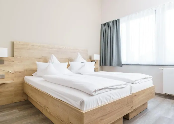 فندق Forsthaus Gruena Betreibergesellschaft Mbh