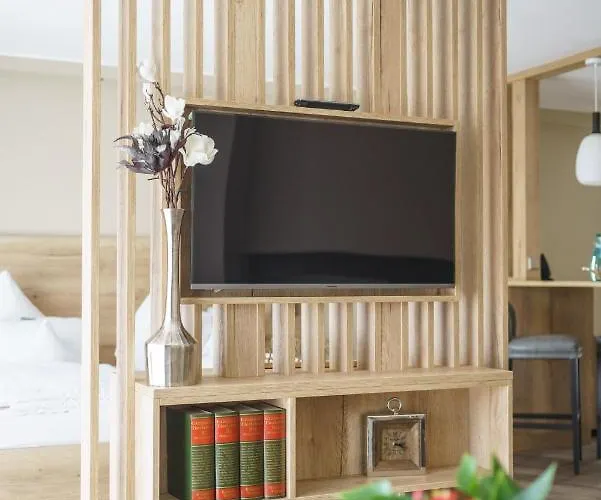 Forsthaus Gruena Betreibergesellschaft Mbh فندق 4*