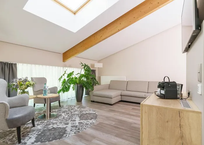 فندق Forsthaus Gruena Betreibergesellschaft Mbh 4*