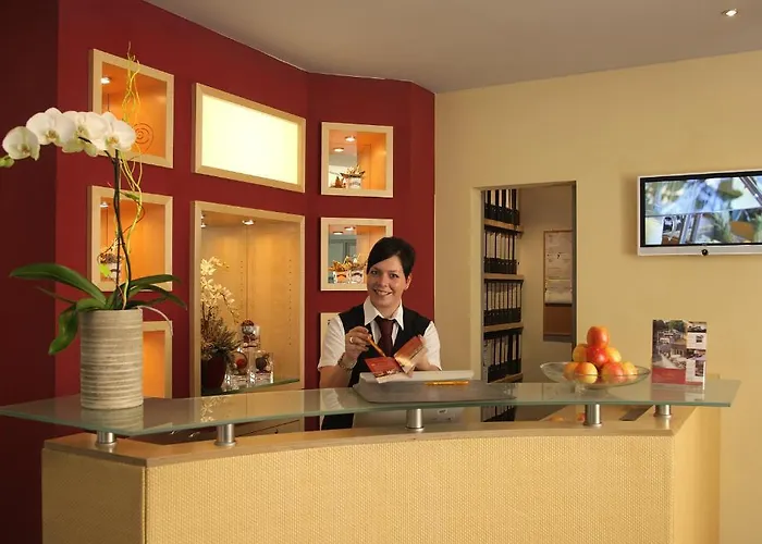 فندق Forsthaus Gruena Betreibergesellschaft Mbh 4*